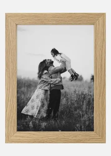 Pchet întreg fotografii - poză + ramă Stejar - XS (13x18 cm) Vezi acum