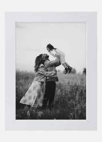 Comandă acum Pchet întreg fotografii - poză + ramă Alb - XS (13x18 cm)