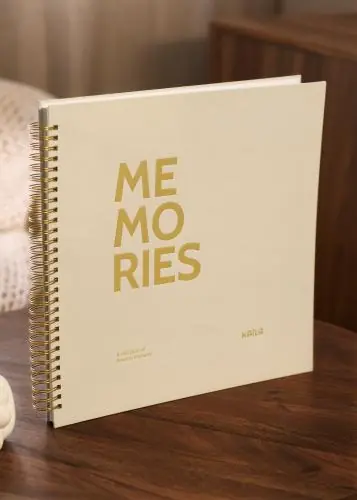 KAILA Album foto XXL Memories Cream - 40x40 cm (40 Albe Pagini / 20 foi) Doar azi