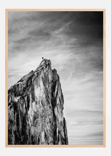 Balancing between Earth and Sky Poster (21x29.7 cm (A4)) Nu rata