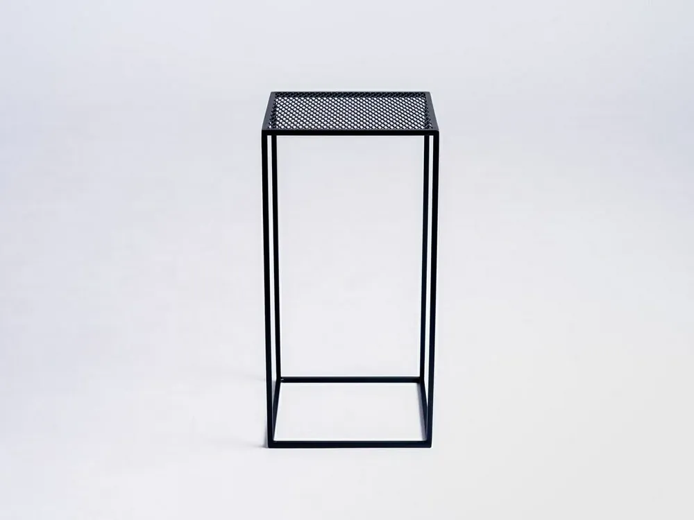 Masuta de cafea MATRIX METAL 30 - neagra Ofertă limitată