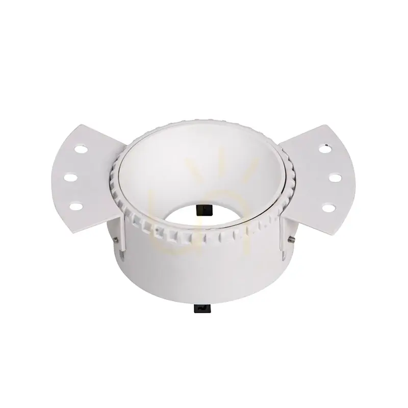 Cel mai bun preț Spot fără garnitură cu reflector alb ZAMBELIS