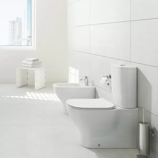 Set vas wc BTW Aquablade cu rezervor alimentare inferioara Ideal Standard seria Tesi T008201+T356801 Comandă acum
