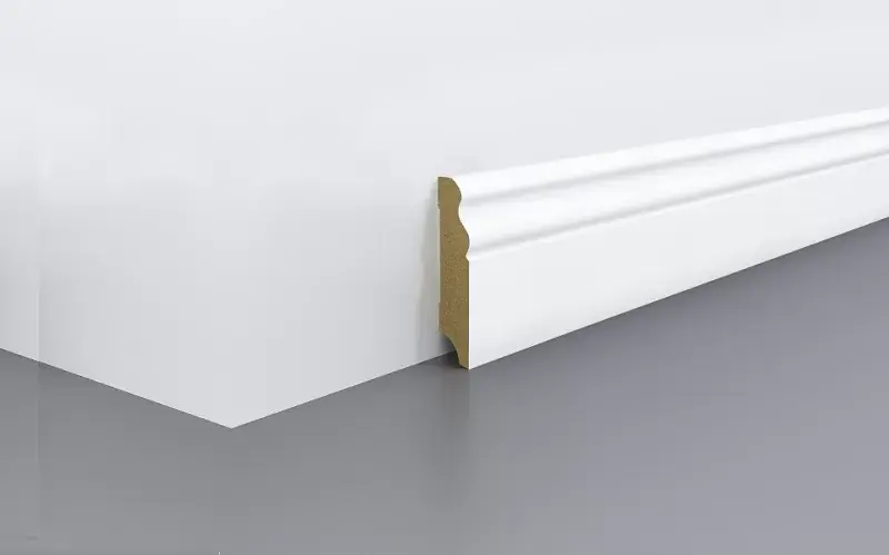 Reducere specială Plinta din MDF 70 alba cu profil Hamburg pentru parchet Egger P70.01