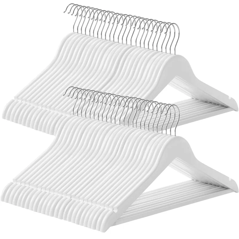 Retur gratuit SONGMICS Set de 50 umerase din lemn, cu bara anti-alunecare pentru pantaloni, carlig pivotant la 360°, 45cm, alb