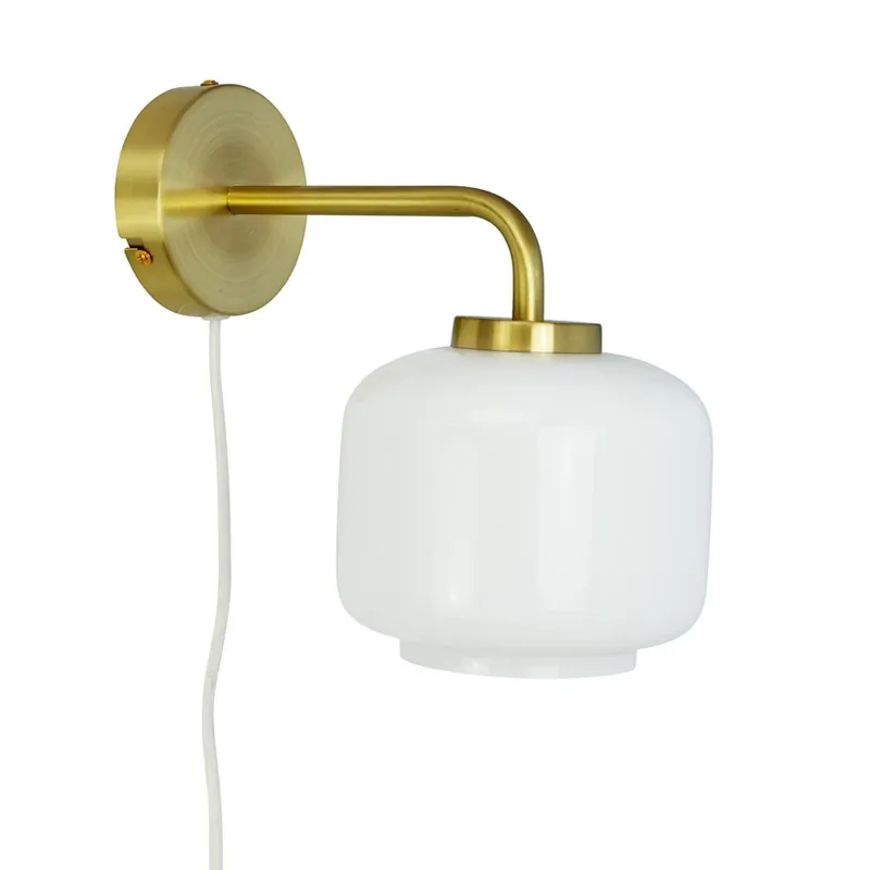 Arp Aplică de Perete Ø15 Opal/Brass - Dyberg Larsen Ofertă limitată