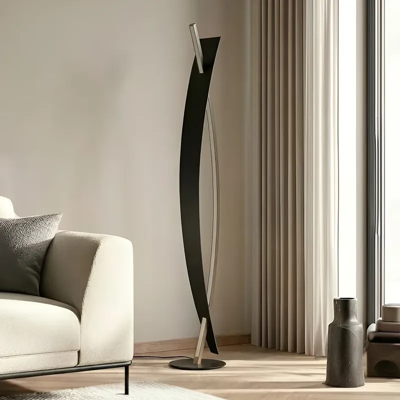 Cel mai vândut Marija Lampadar Black/Gold - Lucande