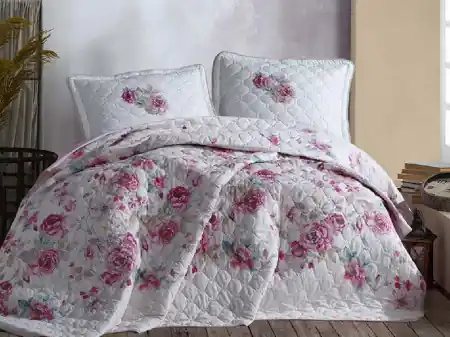 Cuvertura Matlasata, 3 Piese, Desima Roz, 240x260 cm (Bumbac 100%) Ofertă