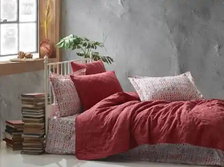 Lenjerie si Cuvertura Matlasata Aden Rosu (Bumbac 100%) Preferatul clienților