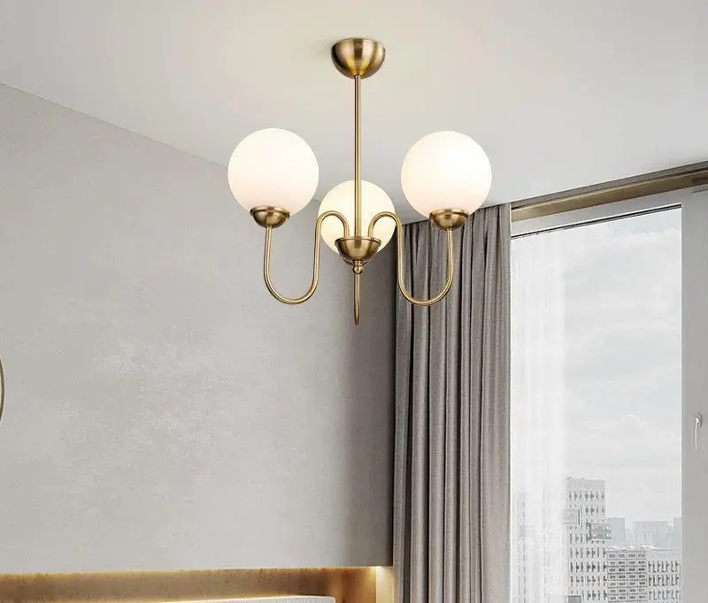 Disponibil imediat Candelabru Imperial Moon 3