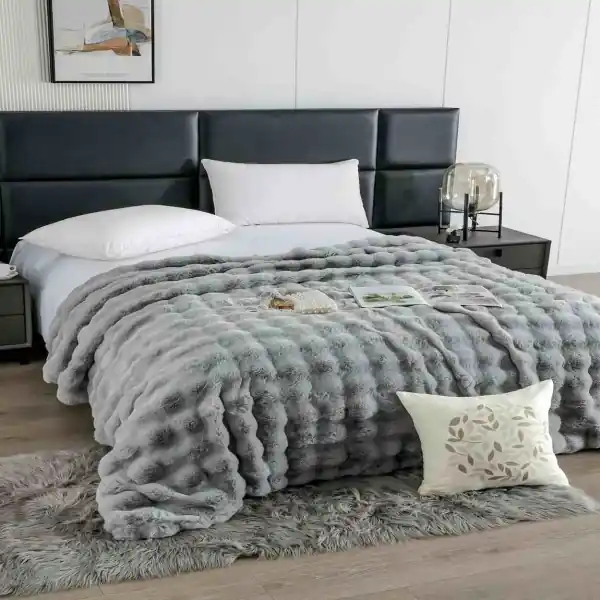 Reducere Jo-Jo Home, Patura din blanita artificiala de iepure, 200x230 cm, gri, cu fermoar, PBIF-03