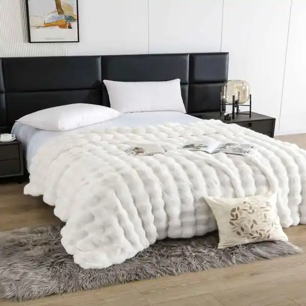 Jo-Jo Home, Patura din blanita artificiala de iepure, 200x230 cm, alb, cu fermoar, PBIF-06 Cel mai vândut