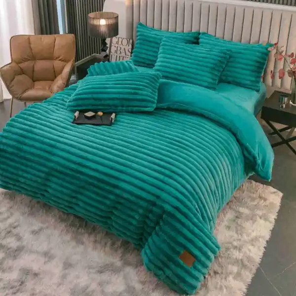Cumpărături sigure Set lenjerie cocolino pufoasa, model dungi groase, cu elastic, pat 2 persoane, 4 piese, turquoise, LCJE-43