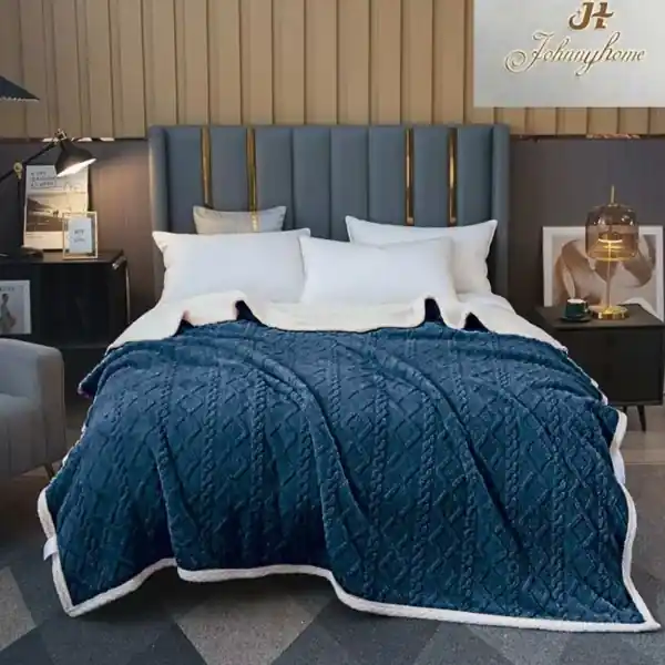 Patura cocolino cu blanita, dubla, tip sherpa, pat 2 persoane, bleumarin, Z09 Noutate