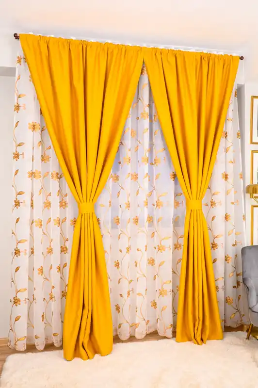Ofertă specială Set Ruxandra - Perdea Flori de Poveste Coffee cu Crem si Draperie Blackout Cappuccino Gold