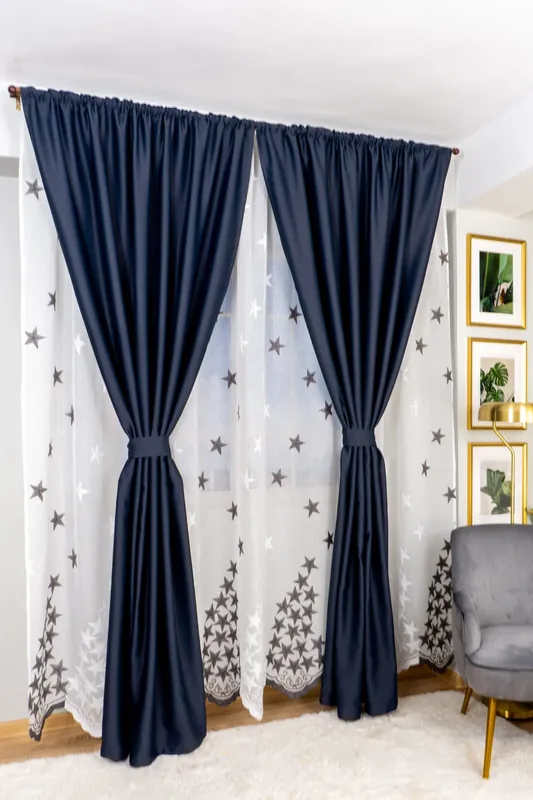 Set Guadalajara - Perdea din In cu Stelute Gri Plumb PERD0143_300X245_D3_08_ATL si Draperii Blackout Gri Plumb Inchis - BOTD048_100X245_C3_08_ATL cu Rejansa Set_ATL Cel mai bun preț