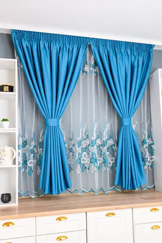 Premium Set Bucatarie Trinidad - Perdea de Bucatarie Sofia cu Fluturi Turcoaz - si Draperie Blackout Turcoaz Elegant