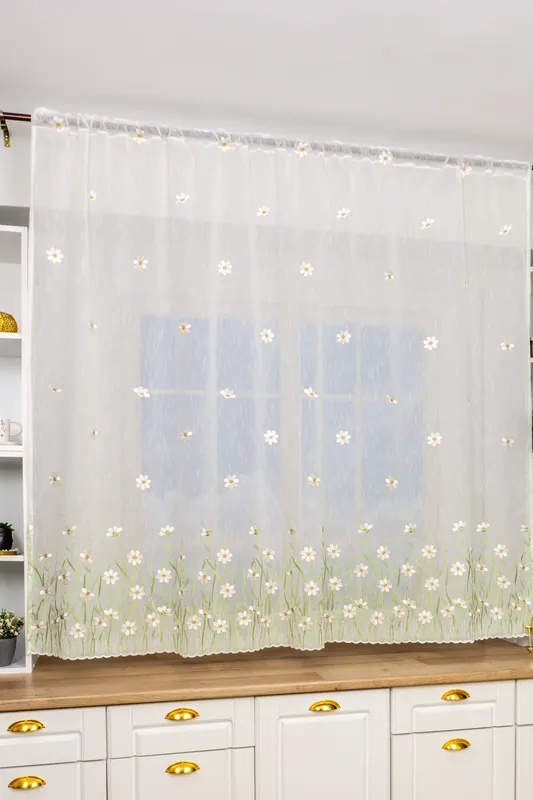 Set 2 Perdele Scurte de Bucatarie - Flori Musetel 100x135cm cu Rejansa- PERDB009A_100x135_ATL Retur ușor