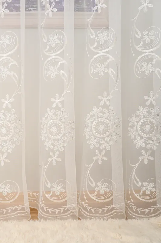 Popular Perdea Brodata Royal Flower White - PERD188_PLC